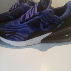 Nike Women's Purple and Black TrainersSize 7y